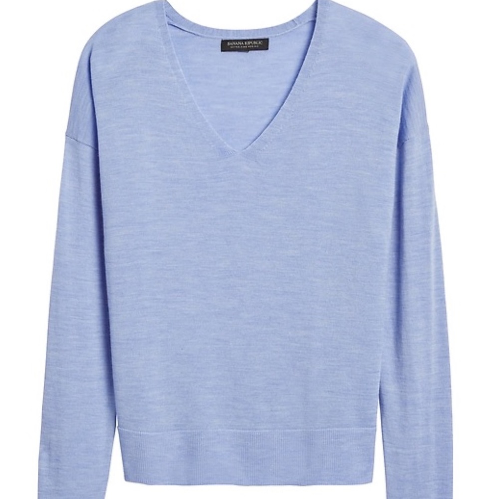 NWOT Banana Republic XL Blue Merino V-Neck Sweater